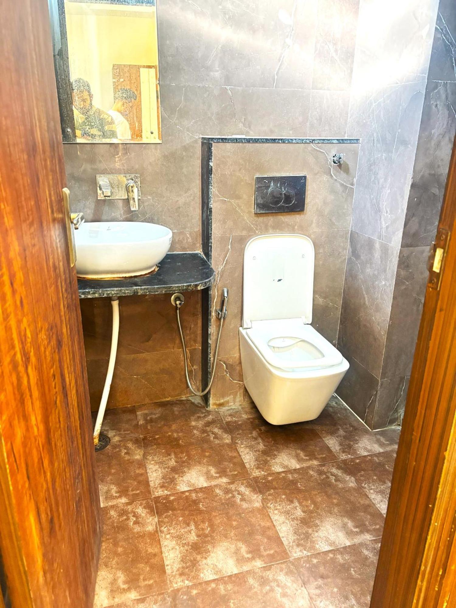 Hotel Hari Inn Jaipur Bilik gambar
